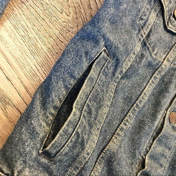 𝅺VTG 1980 Gap Pioneer Denim Jacket Wasp The Last Command Embroider Men’s Medium - Picture 7 of 9